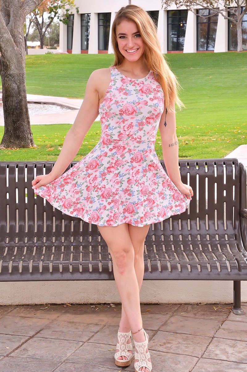 Лариса, 21 год, 5 размер груди