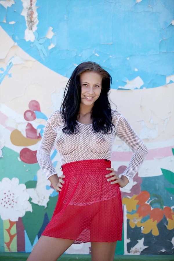 Юлия, 24 года, 1 размер груди